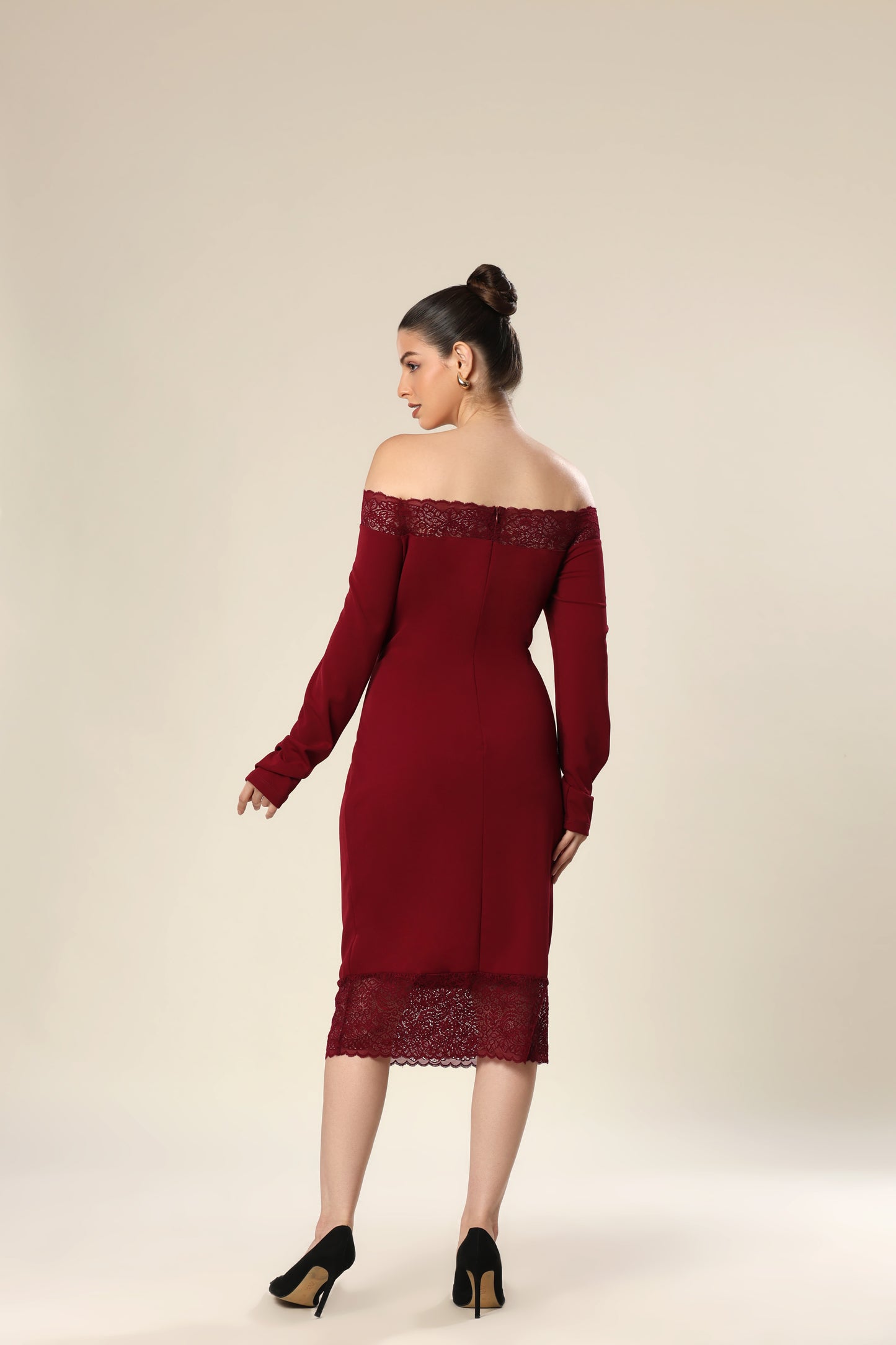 Sculpted Lace Silhouette Dress