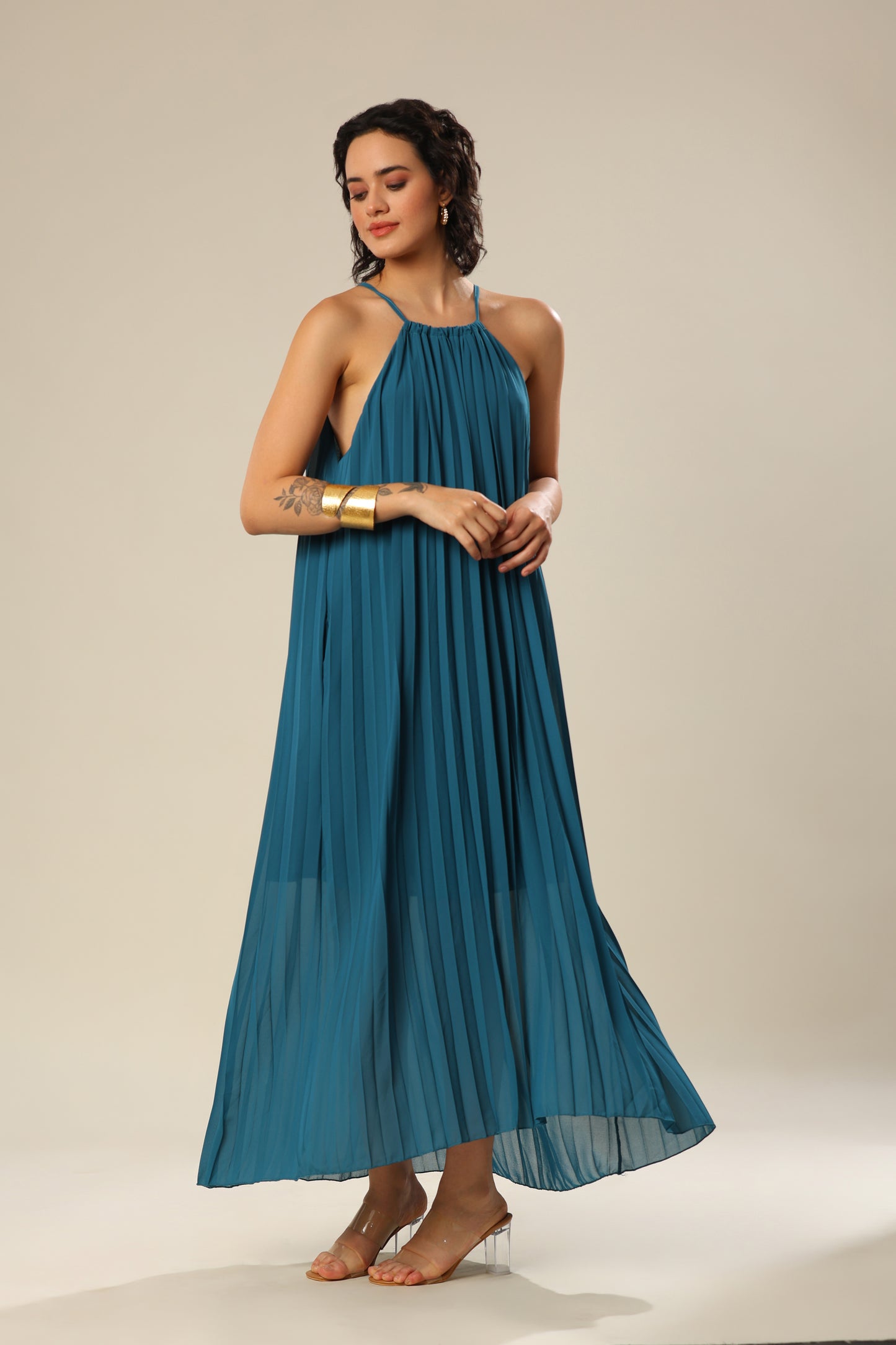 Pleats In Paradise Sleeveless Elegance Dress