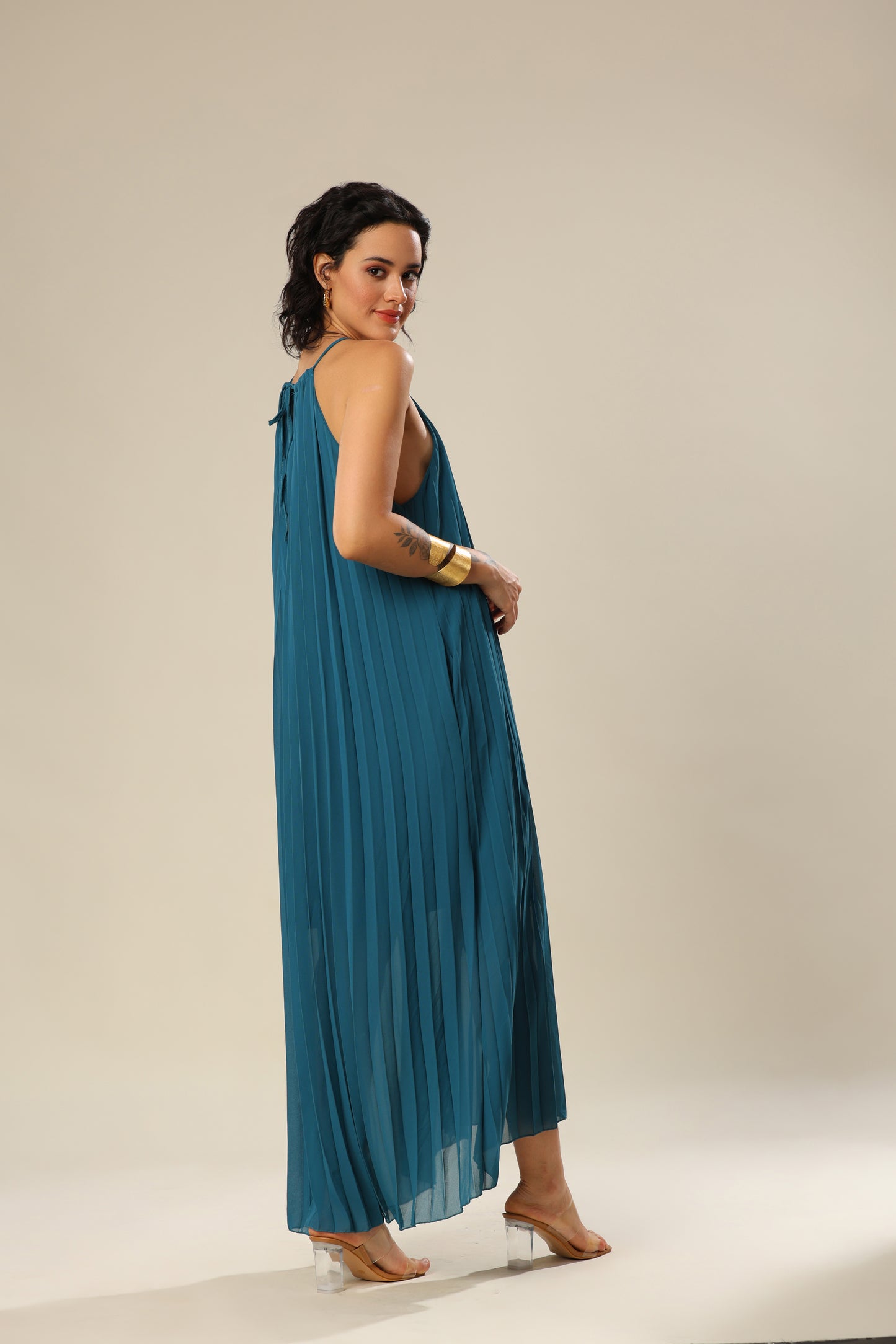 Pleats In Paradise Sleeveless Elegance Dress