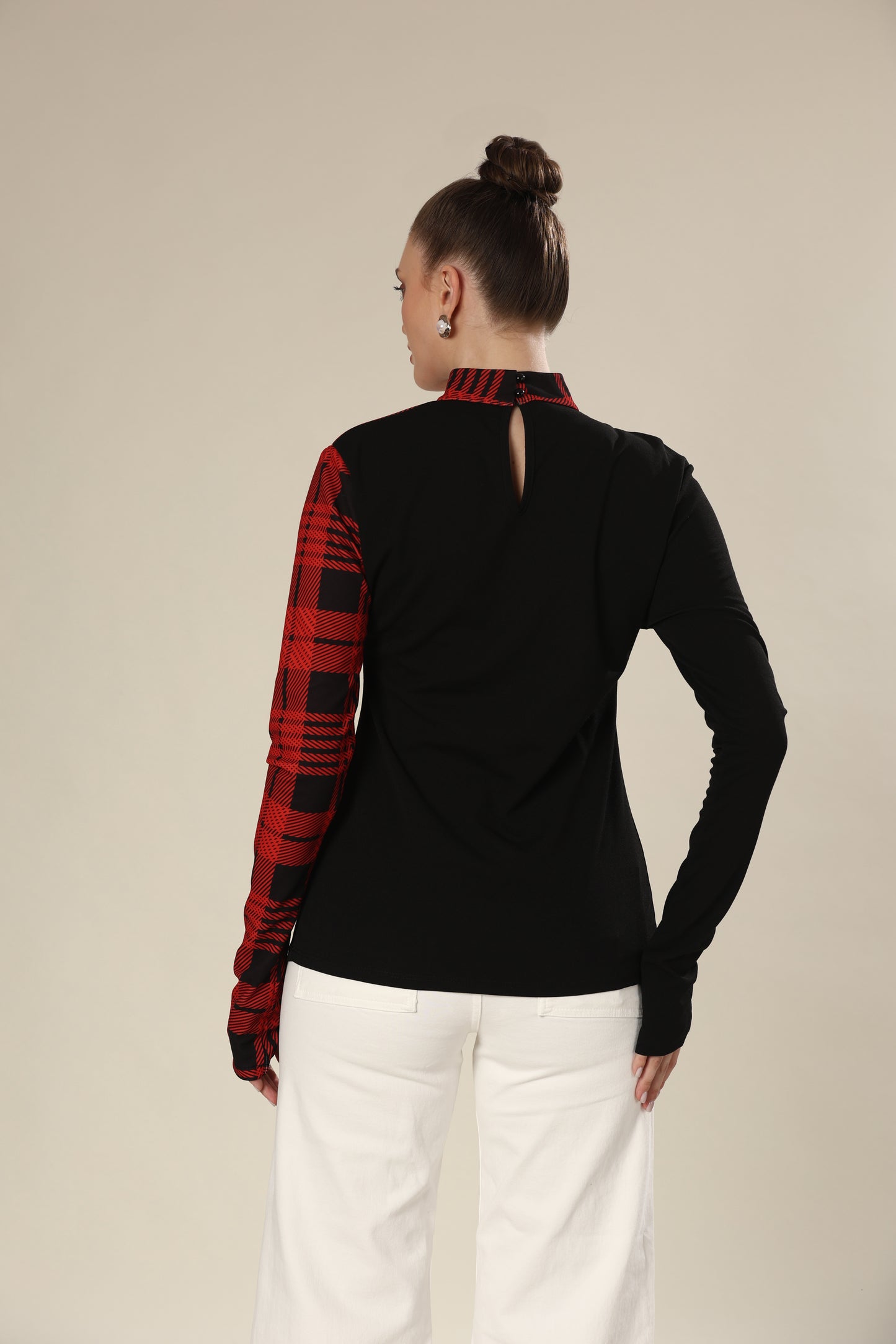 Chic Noir Crimson Thumb Hole Top