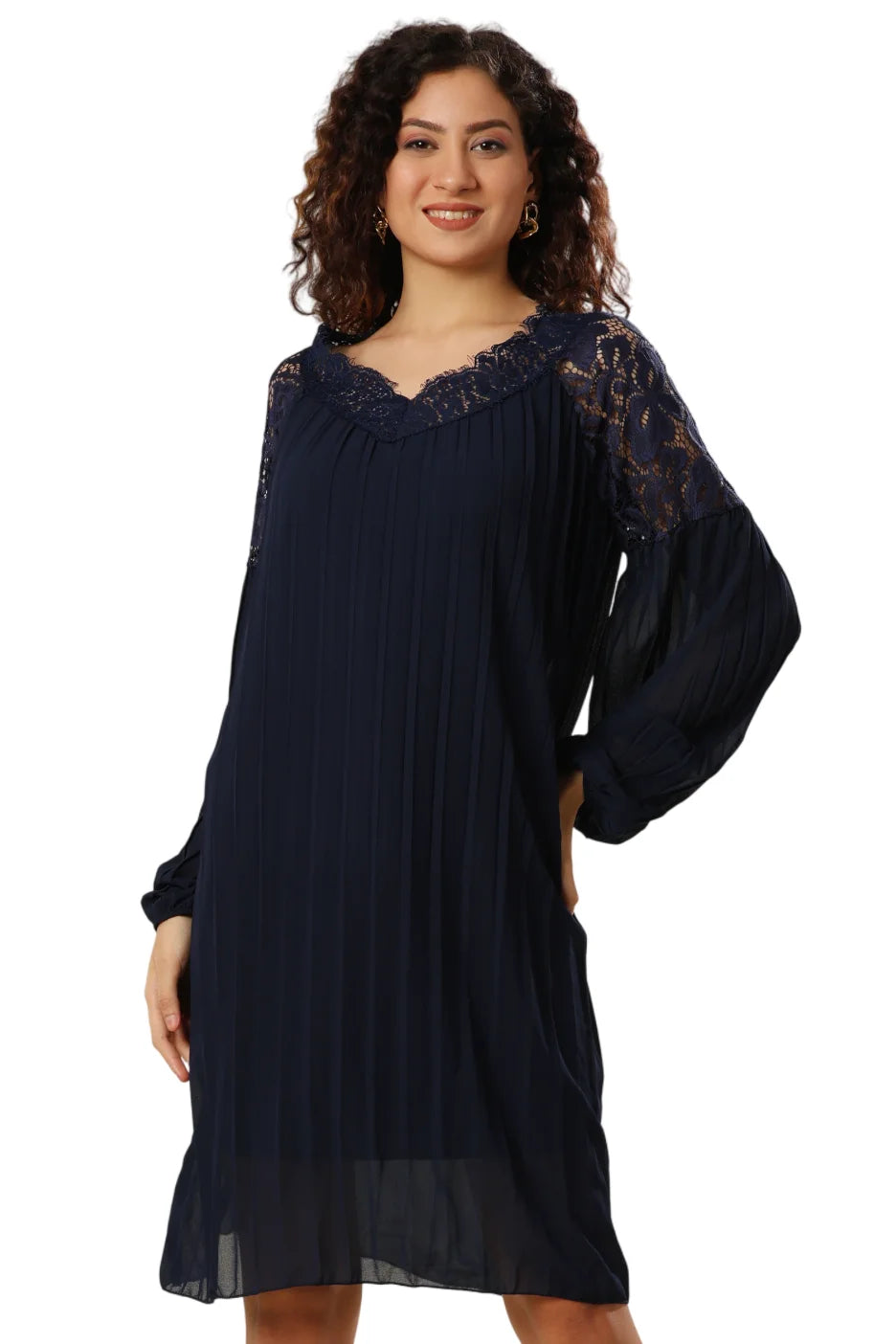 Stylishly Pleated Charming Lace Touch Dress