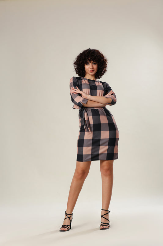 Smoky Vogue Checkered Elegance Dress