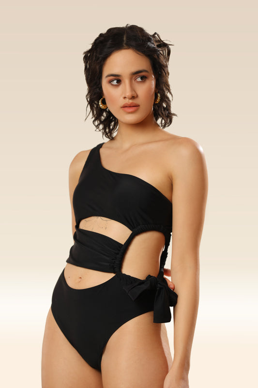 Seductive Silhouette Cut Out Charm Swim Wear